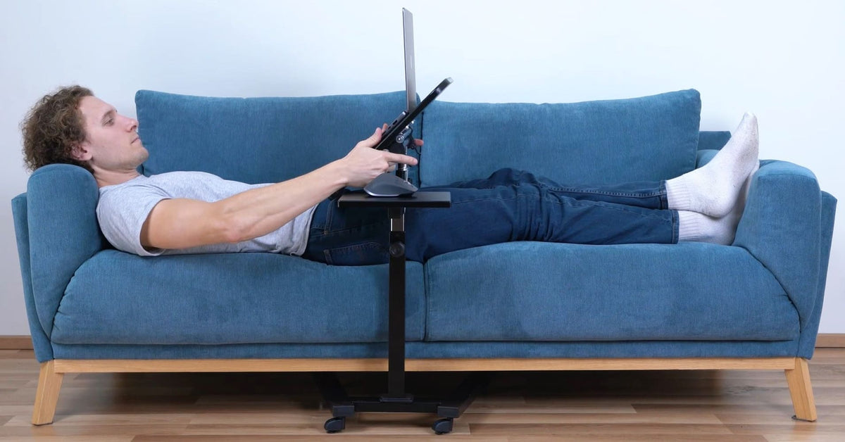 Tatkraft Joy – Laptoptisch höhenverstellbar 70–99,5 cm, Laptoptisch für Bett, Sofa, Couch, 360° drehbar, Tischplatte bis 160° neigbar, mit Rollen